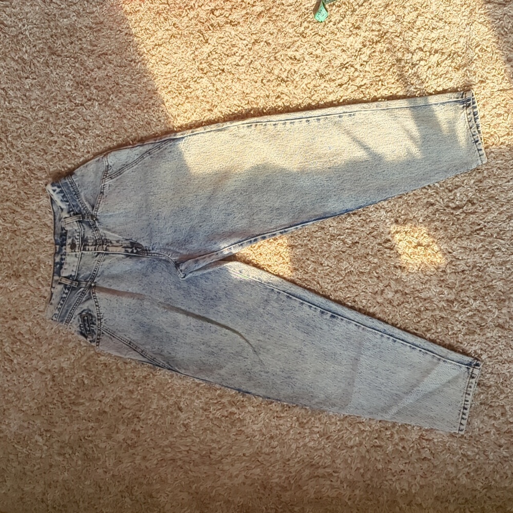 Vintage Levi's 900 Series Acid Wash Jeans